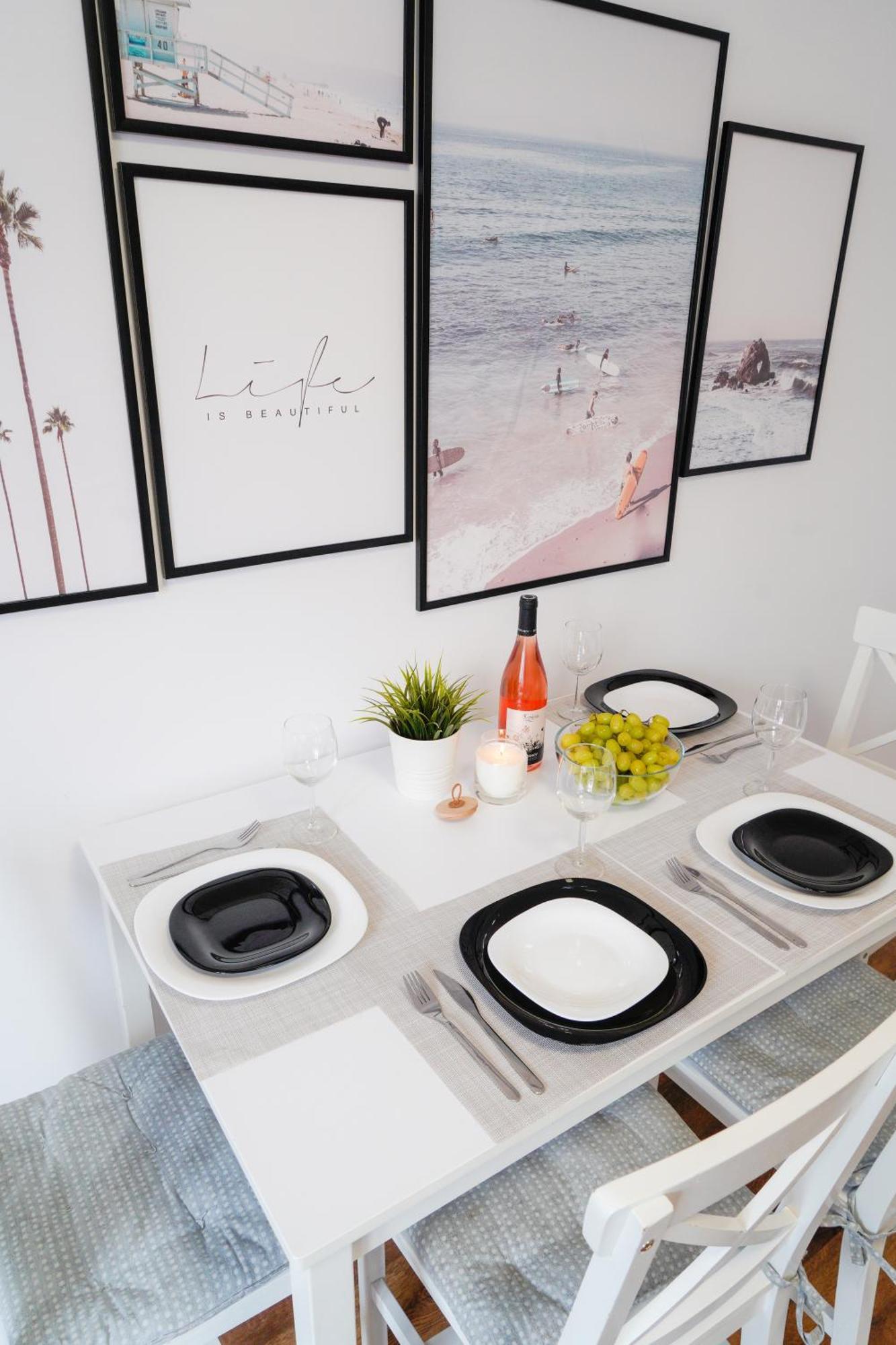 Central Cosy, Fully Renovated 2Bd Near The Cathedral 바르나 외부 사진