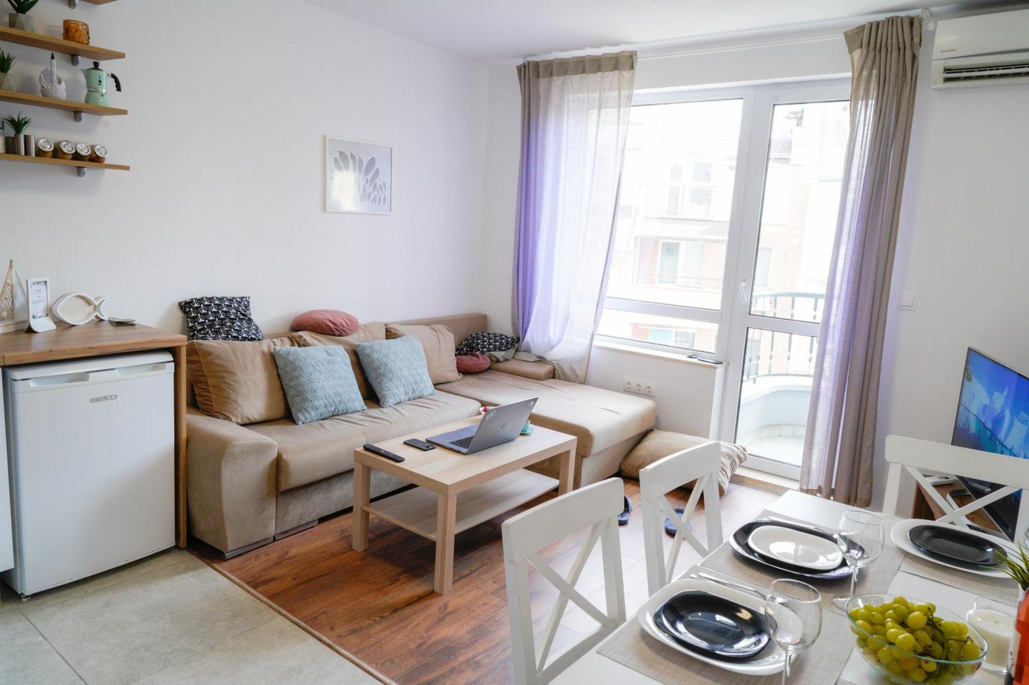 Central Cosy, Fully Renovated 2Bd Near The Cathedral 바르나 외부 사진
