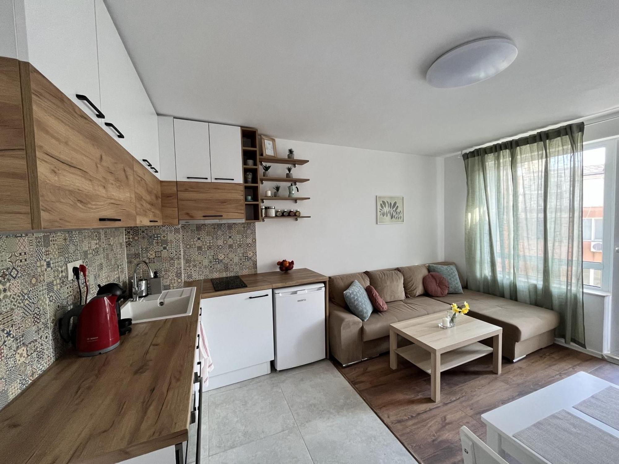 Central Cosy, Fully Renovated 2Bd Near The Cathedral 바르나 외부 사진